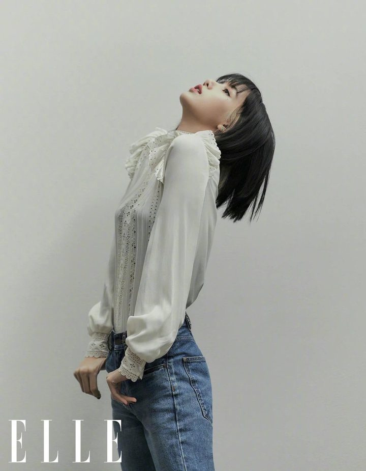 LISA FOR ELLE MAGAZINE