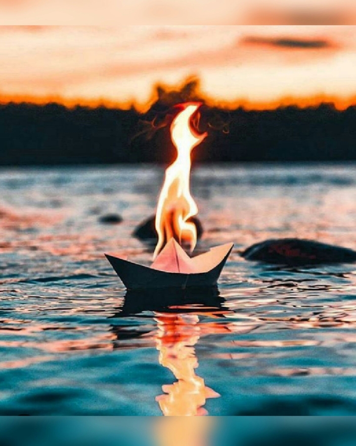 firey boat