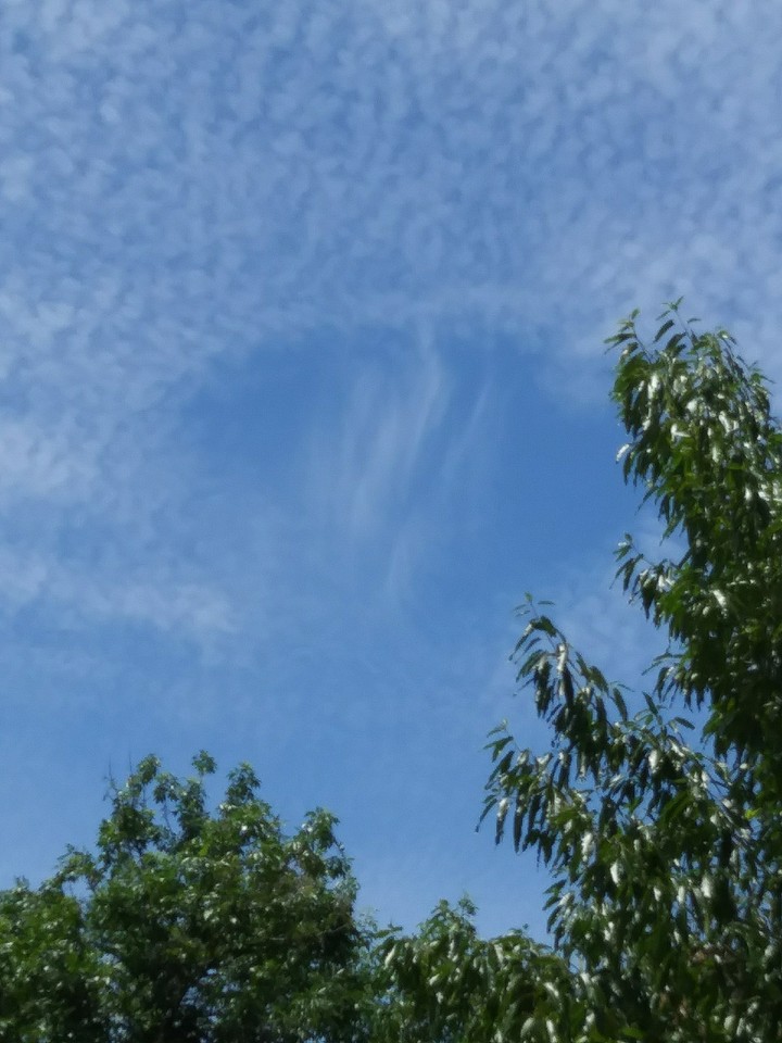 hole in cloud