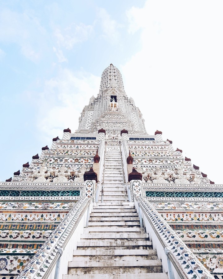 AMAZING THAILAND