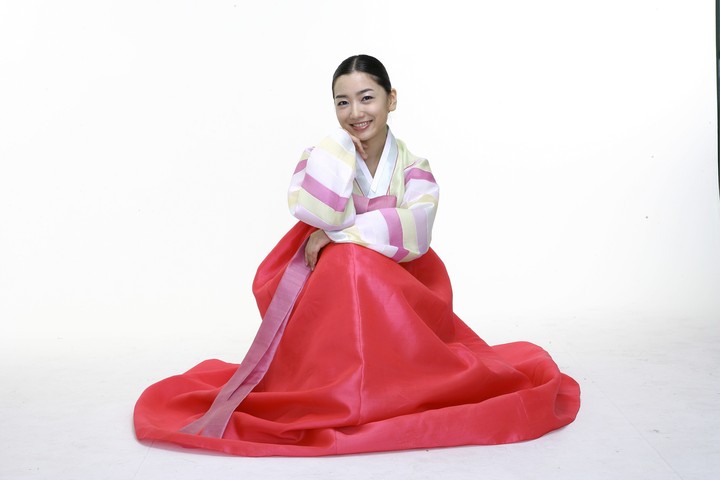 Couple in Korean Dress