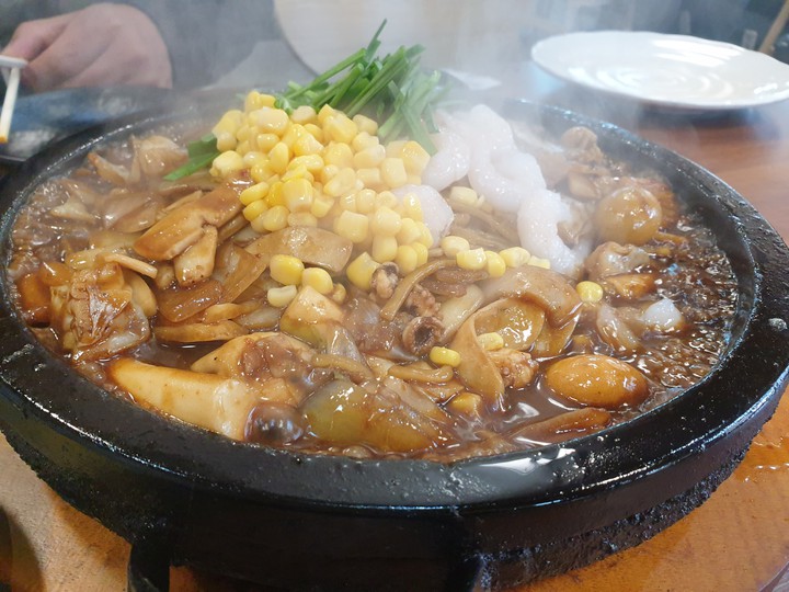 돌짜장