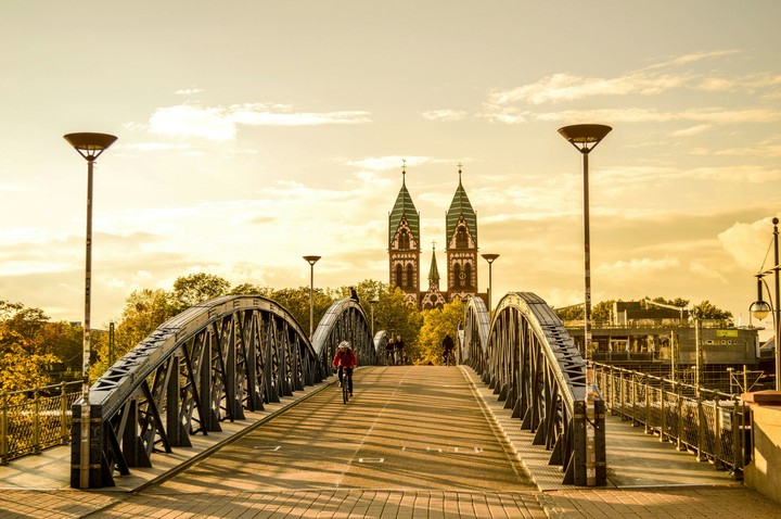 blaue Brücke  Freiburg, Deutschland