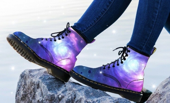 Show Off Your Winter Boots,Hats,Scarves and Coats