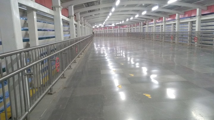 Delhi metro
