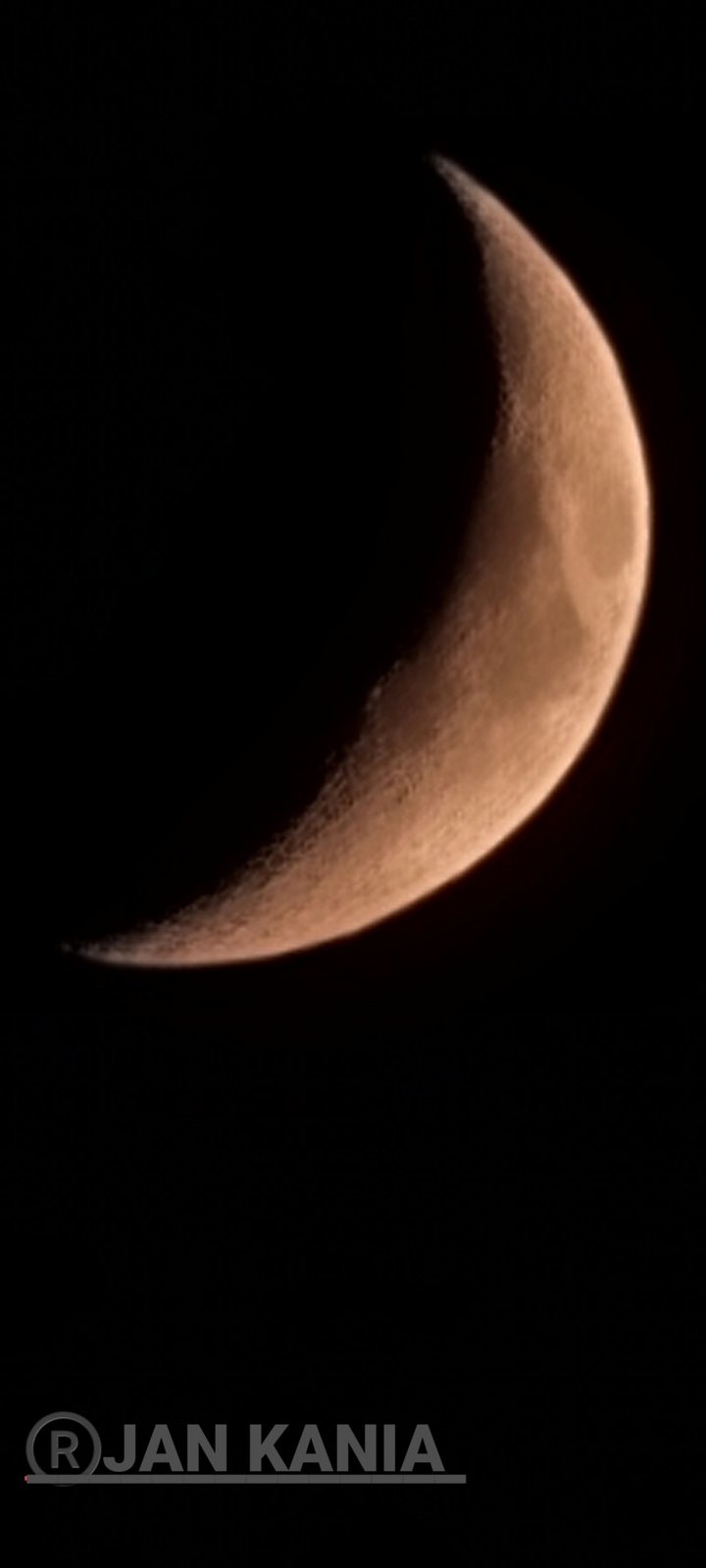 Księżyc nocą