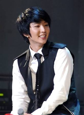 lee joon gi