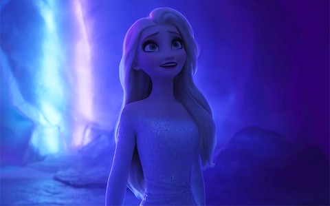 QUEEN ELSA