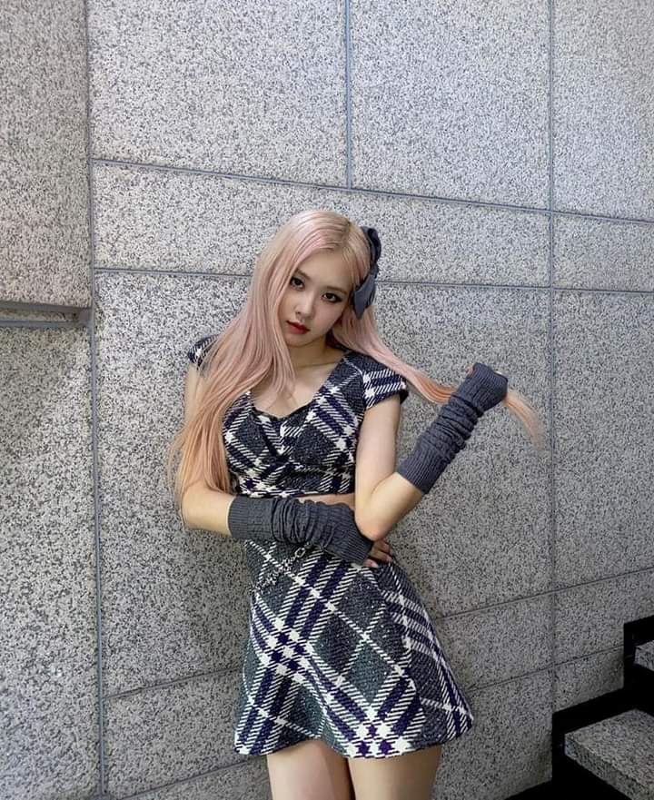 [IG] 201025 roses_are_rosie #2