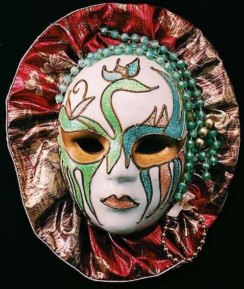 Venetian Style Mask: Colorful Beauty