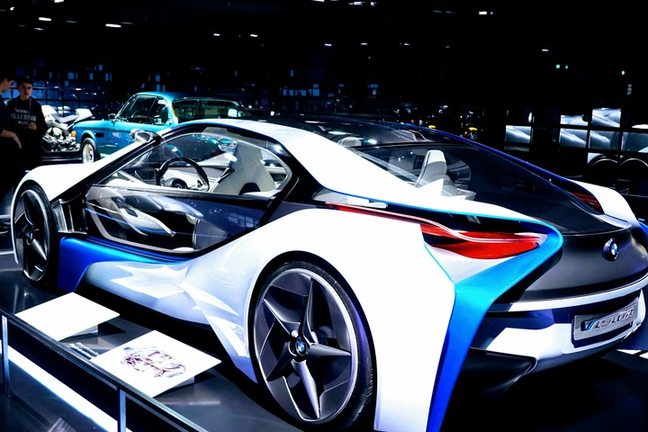 BMW