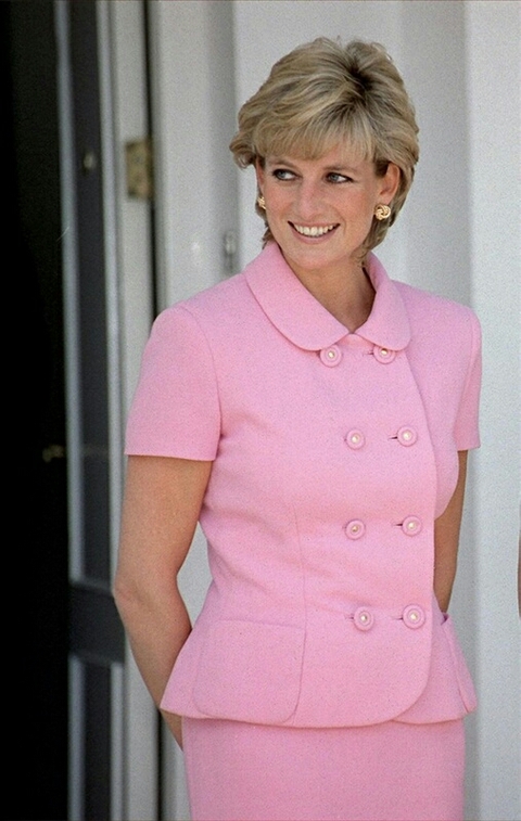 Diana...