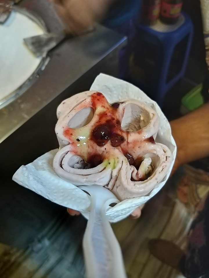 rolled ice-cream