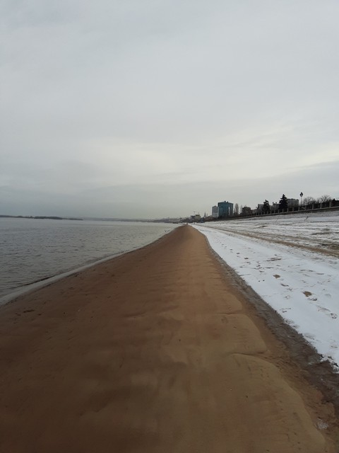 Волга и зима