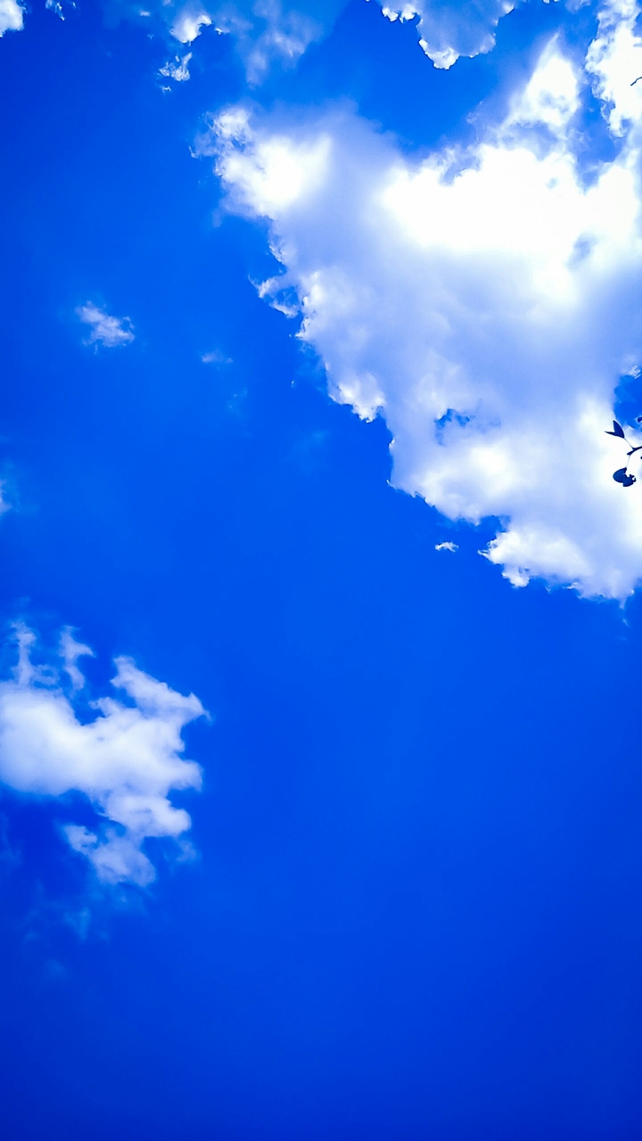 Face With Clouds