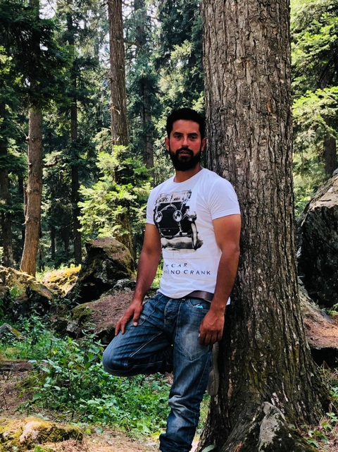 handsome hunk.....