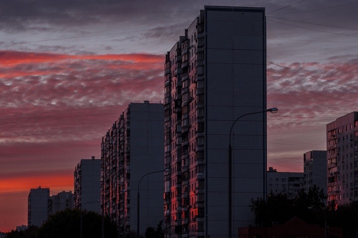 High-rise building