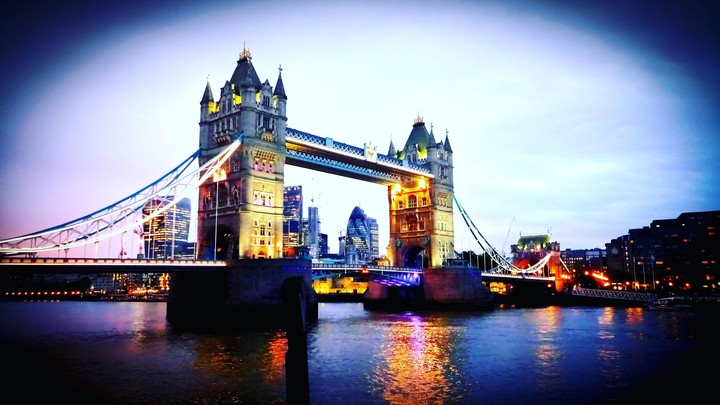 Tower Bridge