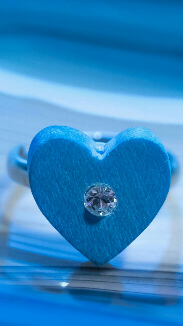 Blue heart ring