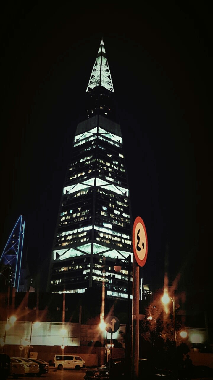 Riyadh - Al faisliyah Tower