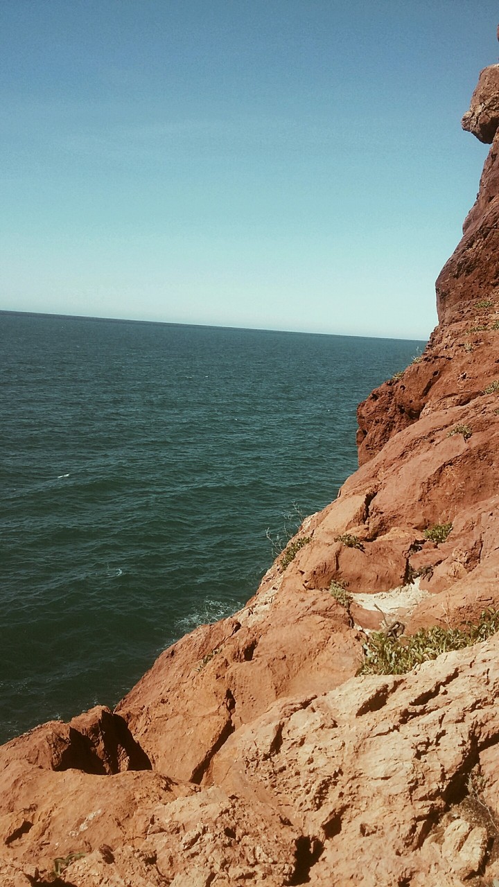 rock vc sea