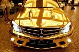 gold car