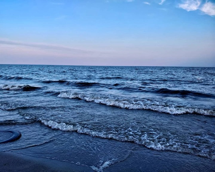 Море