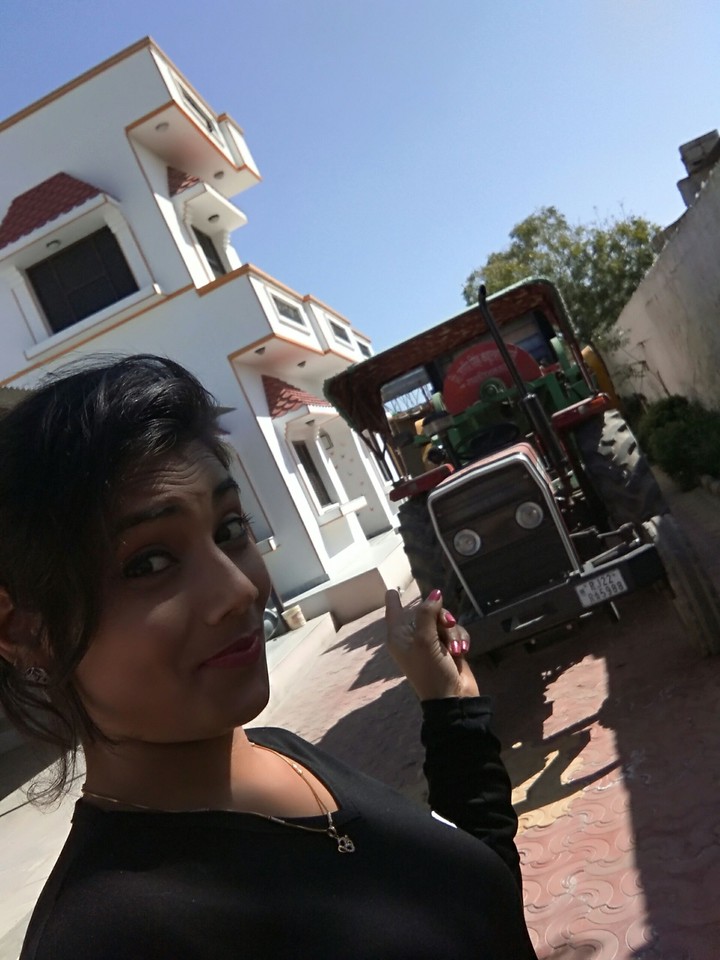 tractor ......