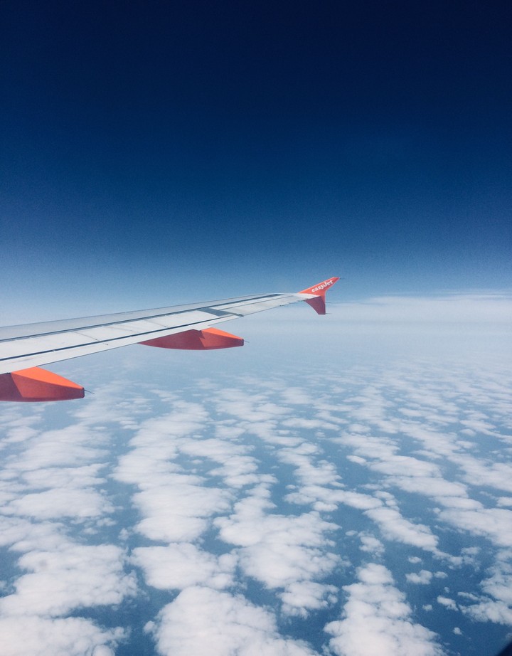 FLY