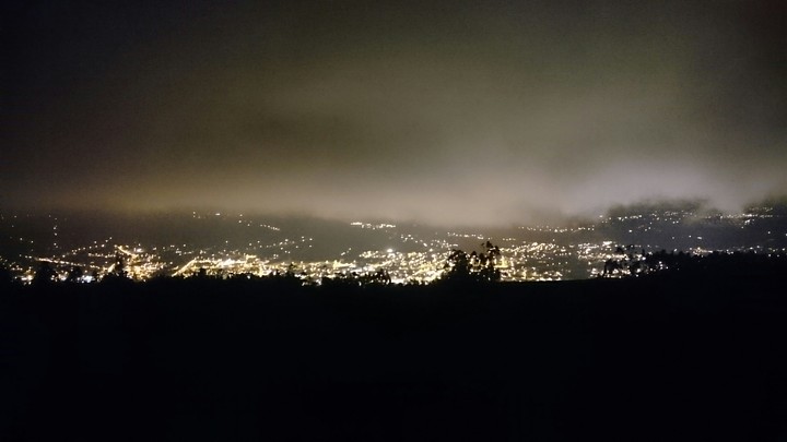 Otavalo de noche 