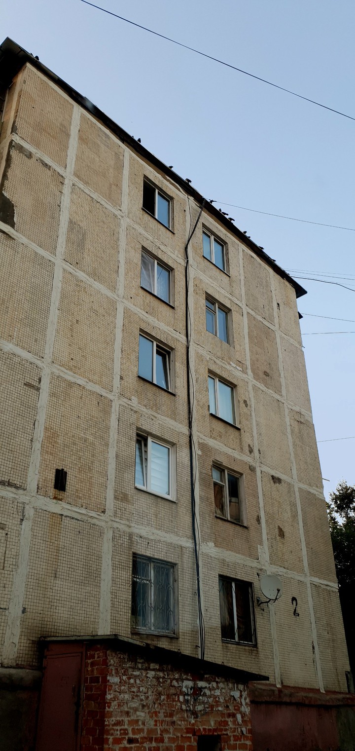 128