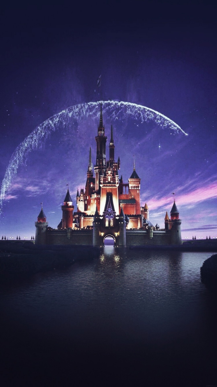 My Disney castle (small) edit☁️☁️ animations lover☁️☁️
