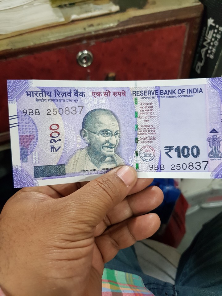 100 india