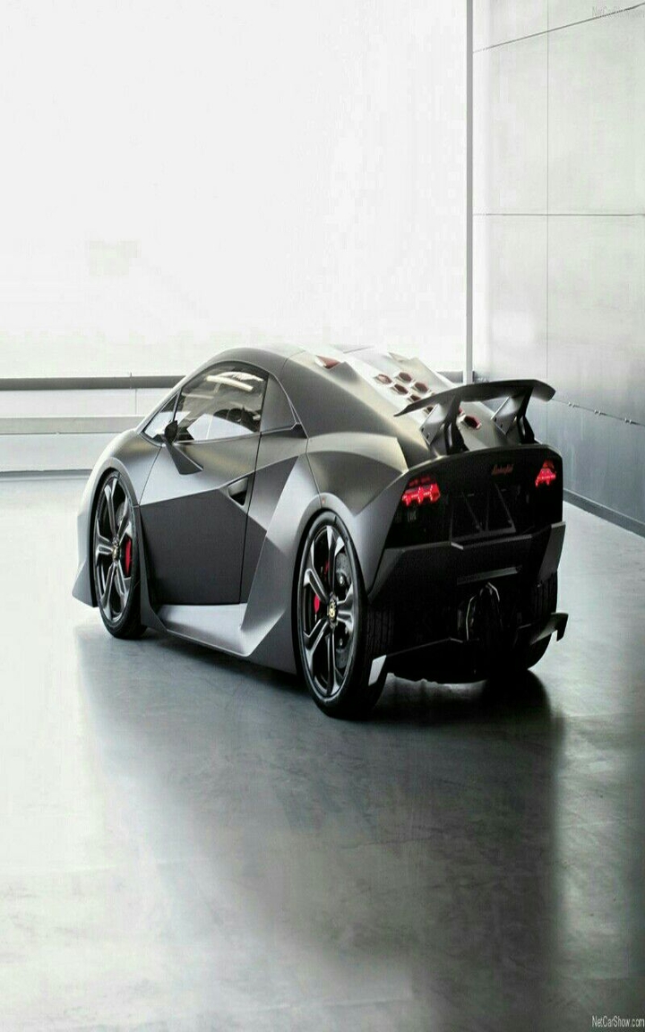 Lamborghini Sesto Elemento