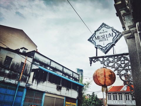 Island of vintage treasure