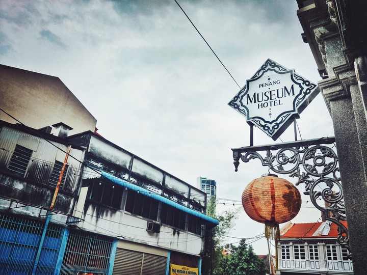 Island of vintage treasure