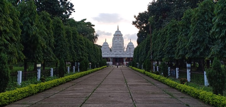 Laxminarayan tample therubali