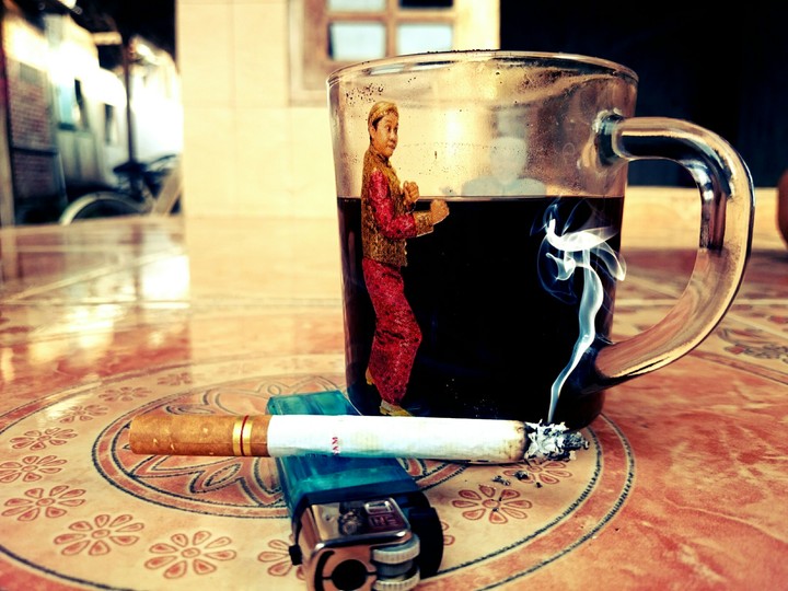 smoke & coffe