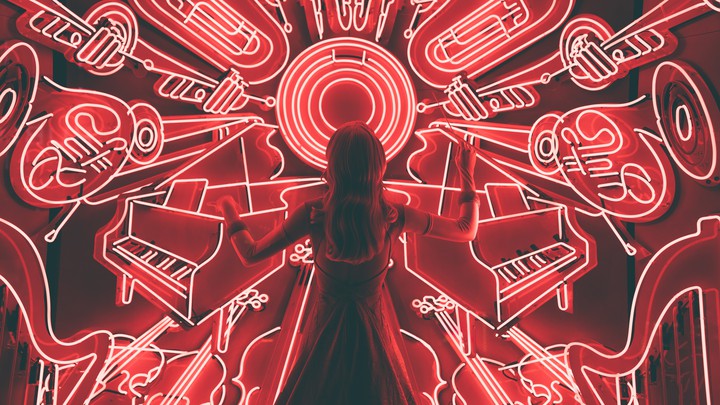 GIRL MUSIC LOVER