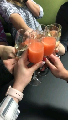 ××× cheers ×××