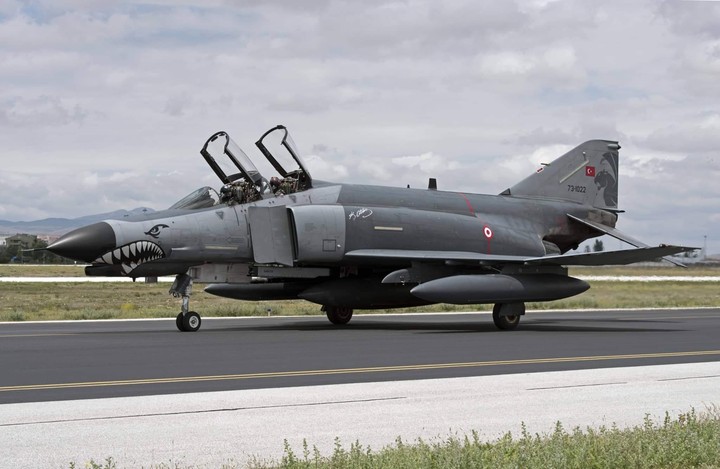 military plane