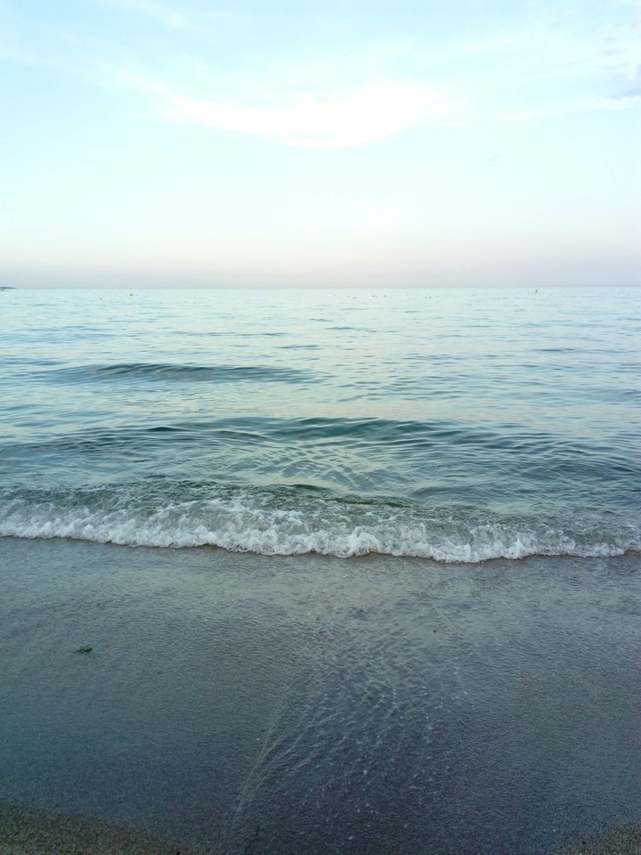 море