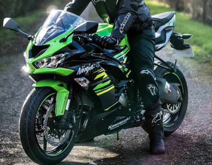 ninja zx6r kawasaki