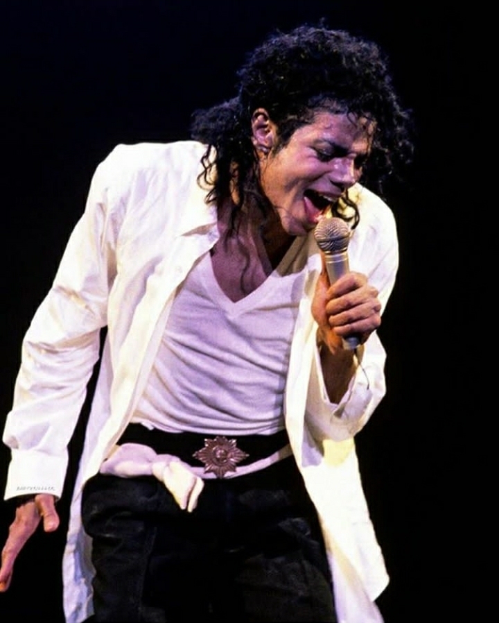 he is so beautiful..... just like always