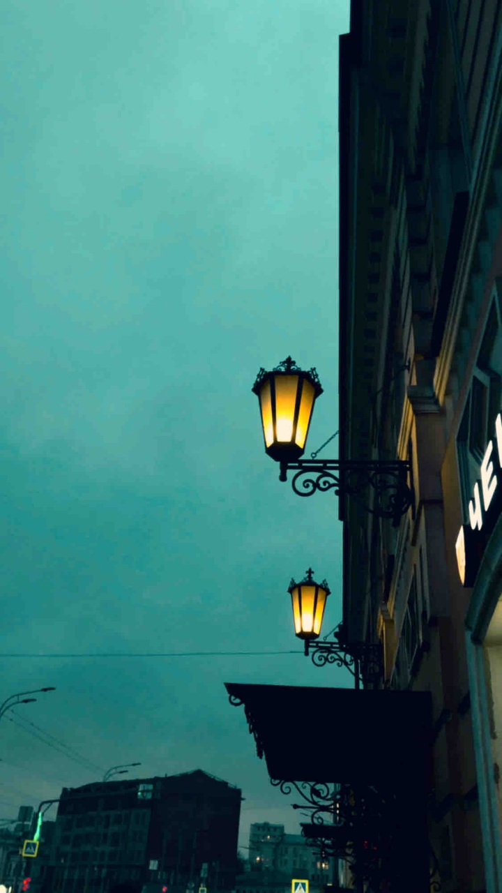lights on the street