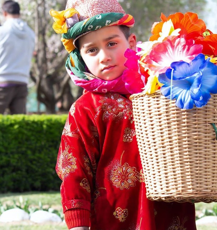 kashmiri boy in traditional kashmiri dress ❤