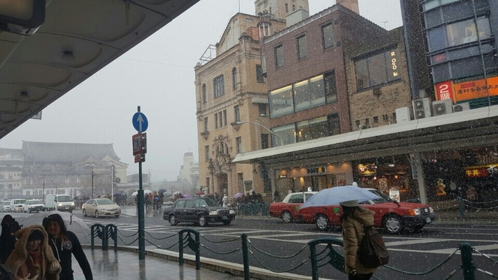 일본 눈내리는 날 Japan  a snowy day