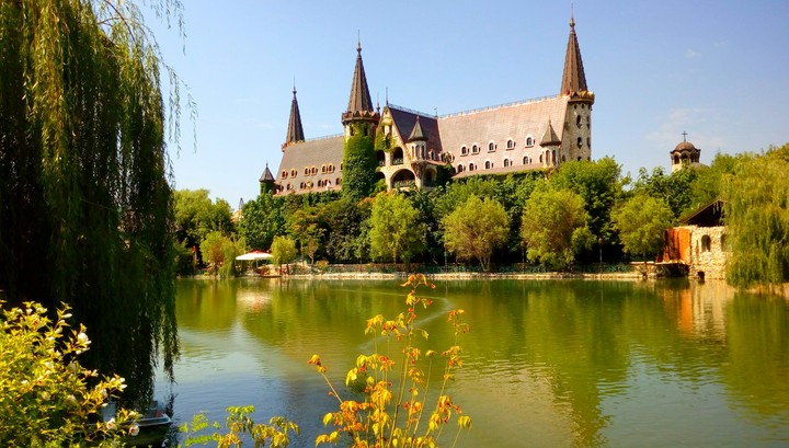 The Castle of Love