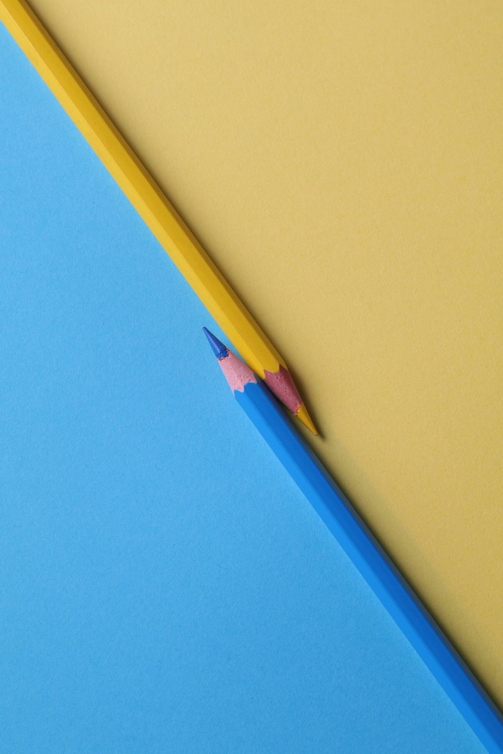 blue vs yellow