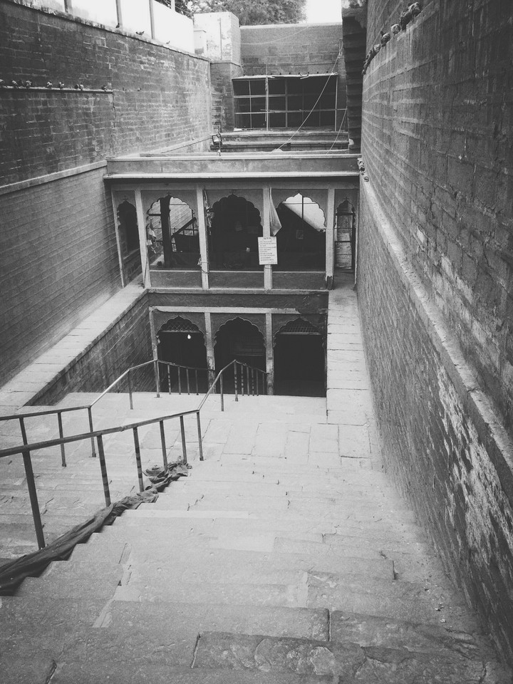 Underground station 1920